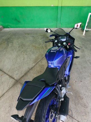Yamaha R125 2023 Azul