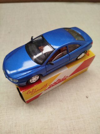 Coche Solido escala 1/43