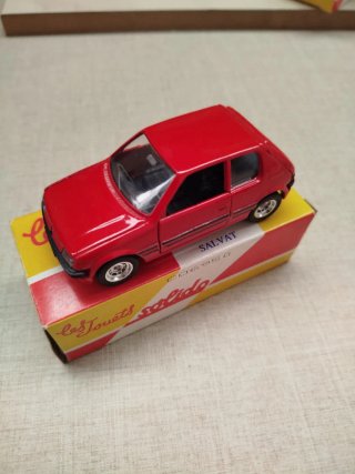 Coche Solido escala 1/43