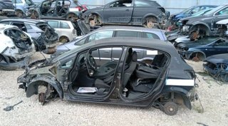 484024 asientos traseros opel corsa d cosmo