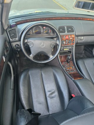 Mercedes-Benz  CLK 2001