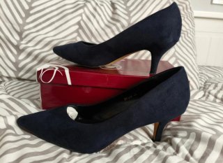 Zapatos de tacón negros