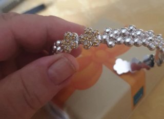 Bracciale rigido con strass