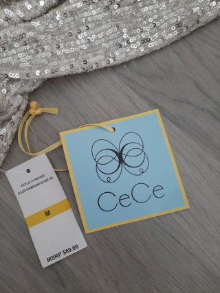 CeCe Top Lentejuelas Plateado Talla M