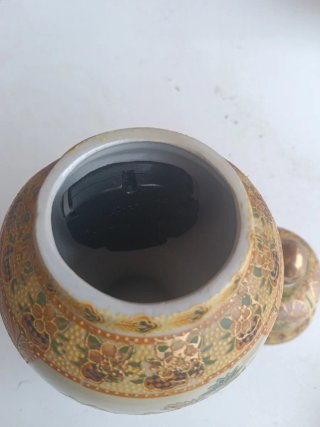 Jarrón Chino Vintage con Reloj