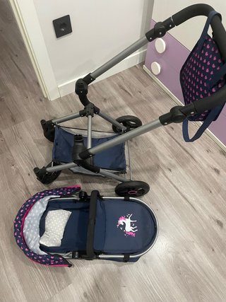 Cochecito de juguete para bebé