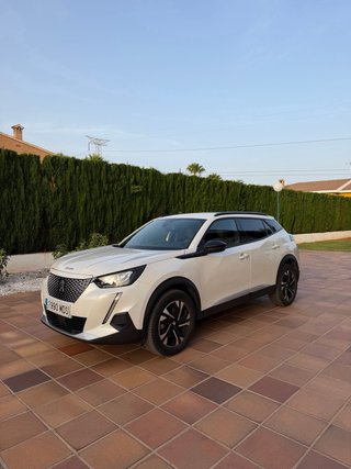 Peugeot e-2008 2023