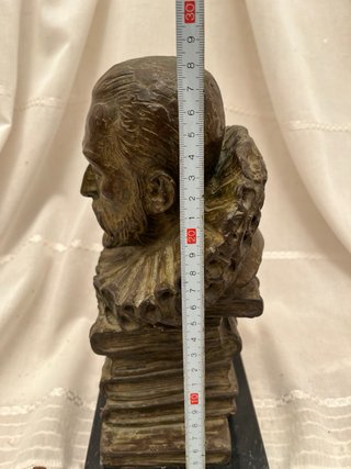 Busto Bronce Cervantes Juan Polo