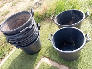Lote 18 macetas de plástico negras