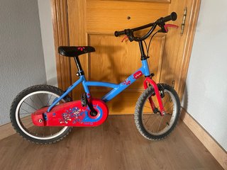 Bici infantil 16 Btwin azul y roja