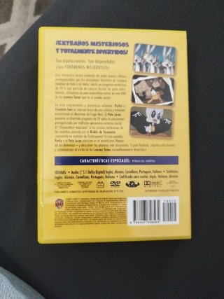 DVD Looney Tunes Fenómenos Misteriosos