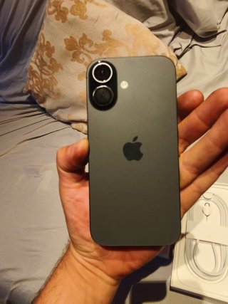 iPhone 17 256GB Negro | 100% batería | 18 ciclos |