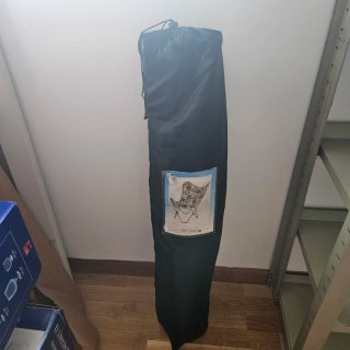 Silla plegable en muy buen uso. Ocupa espacio.