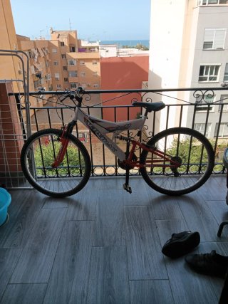 Bicicleta de Montaña Doble Suspensión