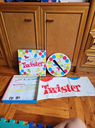 Juego de mesa Twister Hasbro
