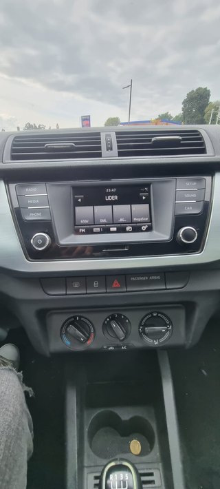 Skoda Fabia 2015 1.4 TDI 90CV