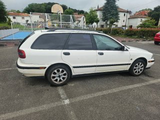 Volvo V40 1999