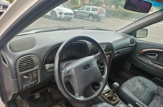 Volvo V40 1999
