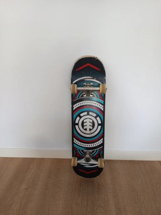Skate Element