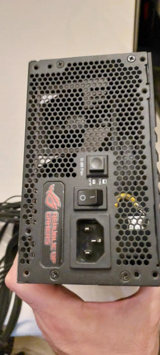 Fonte Asus ROG Thor 1200W Platinum