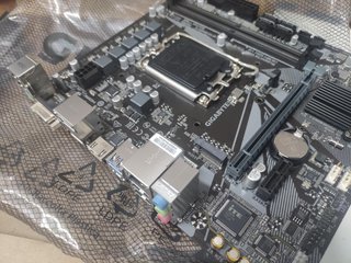 Placa Base Gigabyte H610M S2H V2 LGA1700