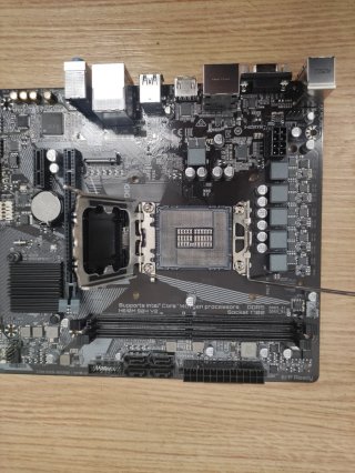 Placa Base Gigabyte H610M S2H V2 LGA1700