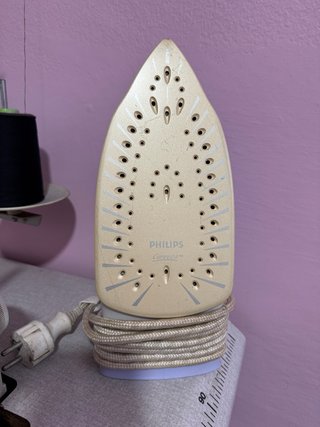 Plancha Philips EasyCare 3231 Morada