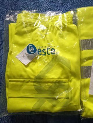 Pantalones de trabajo fluorescente. Marca Este