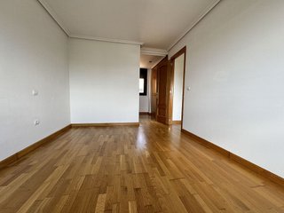 Piso en alquiler en Pº Zorrilla - Cuatro de Marzo en Valladolid