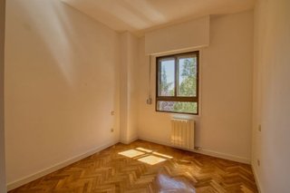 Piso en alquiler en Costillares en Madrid