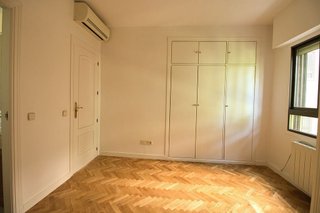 Piso en alquiler en Costillares en Madrid
