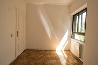 Piso en alquiler en Costillares en Madrid