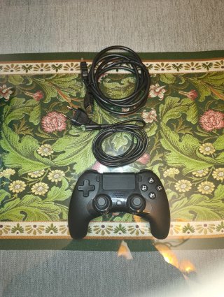 PS4 (PlayStation 4) Negra