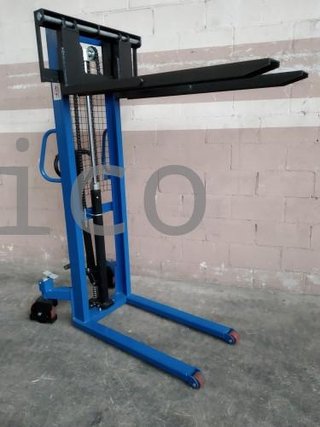 Apilador Manual 1000 Kg - 1600 mm - 16000