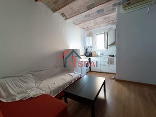 Piso en venta en El Raval en Barcelona