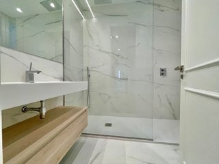 Piso en alquiler en Almagro en Madrid