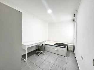 Piso en alquiler en Carolinas Bajas en Alicante