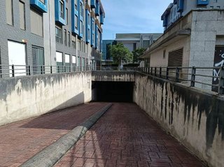 Garaje en alquiler en Peñacastillo - Nueva Montaña en Santander