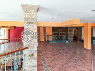 Local comercial en alquiler en Perchel Norte - La Trinidad en Málaga