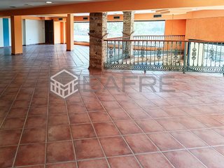 Local comercial en alquiler en Perchel Norte - La Trinidad en Málaga