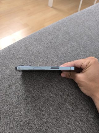 iPhone 13 Pro Apple