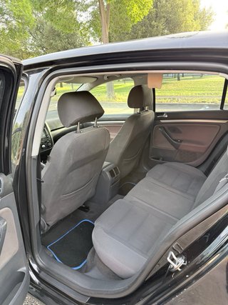 Volkswagen Golf 2005