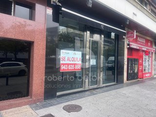 Local comercial en alquiler en Centro - Mendibil - Santiago en Irun