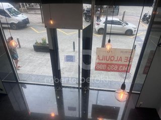 Local comercial en alquiler en Centro - Mendibil - Santiago en Irun