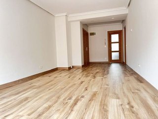 Piso en alquiler en El Llano en Gijón