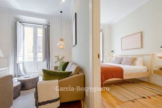 Piso en alquiler en Cortes - Huertas en Madrid