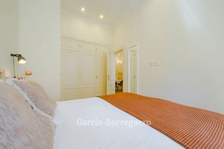 Piso en alquiler en Cortes - Huertas en Madrid