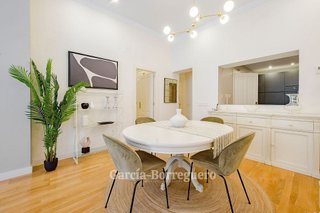 Piso en alquiler en Cortes - Huertas en Madrid