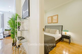 Piso en alquiler en Cortes - Huertas en Madrid