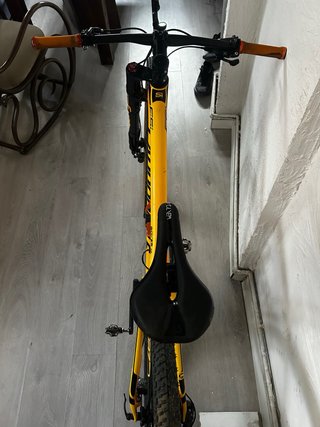 Bicicleta Cannondale Lefty Montaña fibra carbono